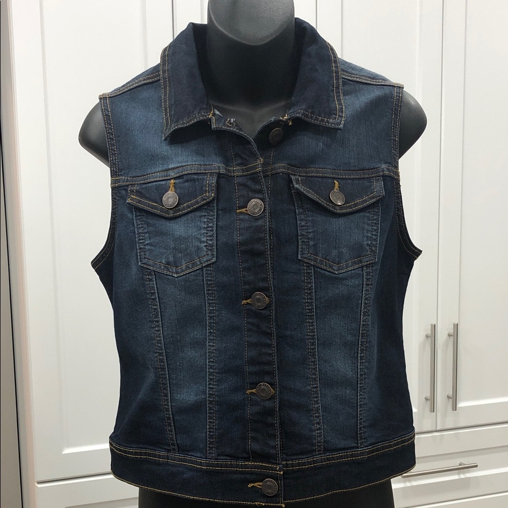 Wax Jeans Women’s Dark Blue Denim Vest – Size Medium